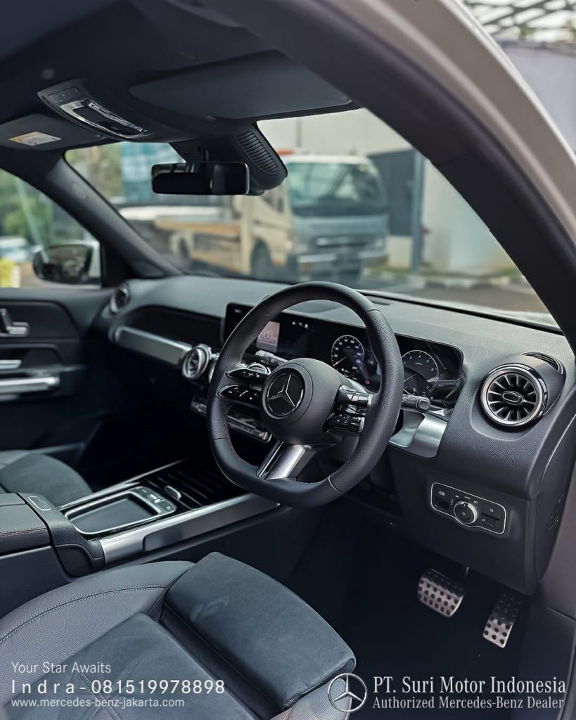 Interior GLB 200 AMG Indonesia 2025-4 Black