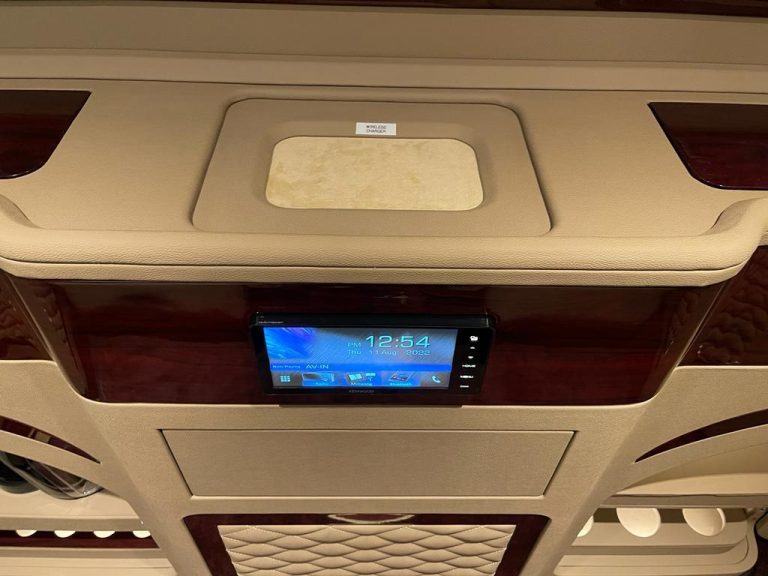 Interior Sprinter 414 CDI A3 Indonesia 2025-4 Bav5