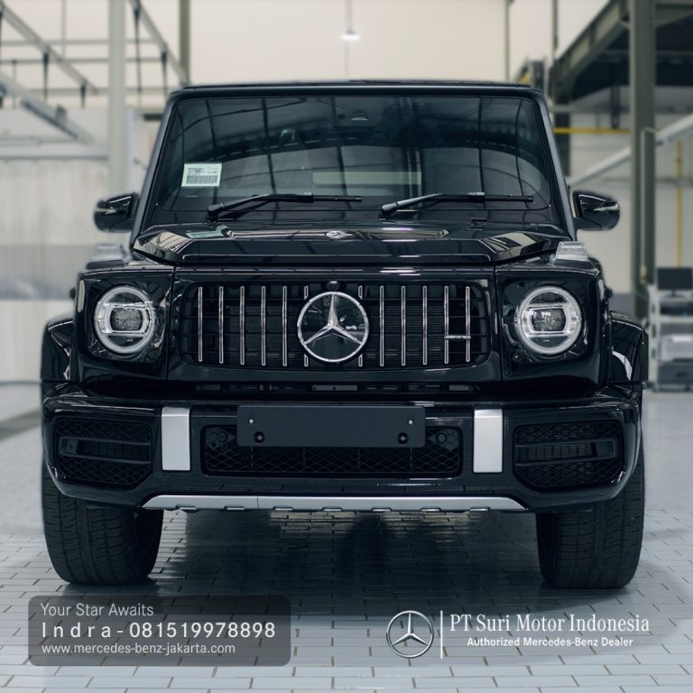 Mercedes AMG G63 2024-25 Indonesia Blue 3