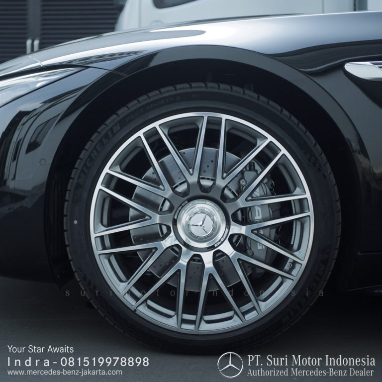 Mercedes-AMG SL 43 Cabriolet Indonesia 2024-25 Black 7a