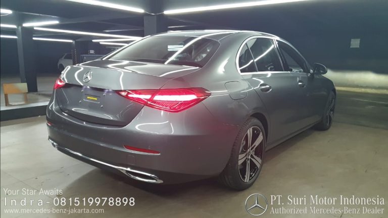 Mercedes-Benz C-Class C200 Avantgarde Line 2024-25 Indonesia Grey 6