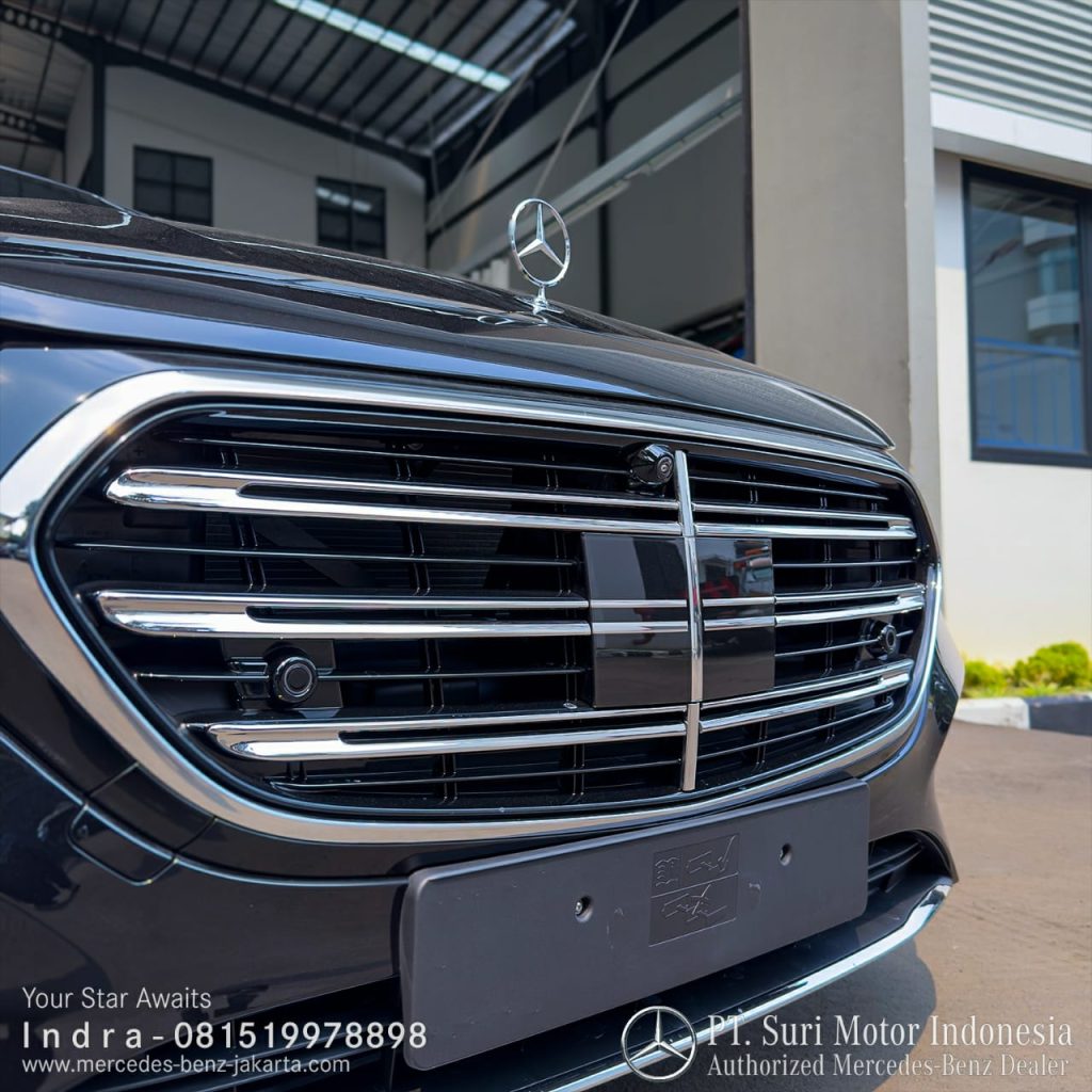 Grill Mercedes-Benz E200 Exlusive Indonesia 2025-4 Harga Promo Spesifikasi 6