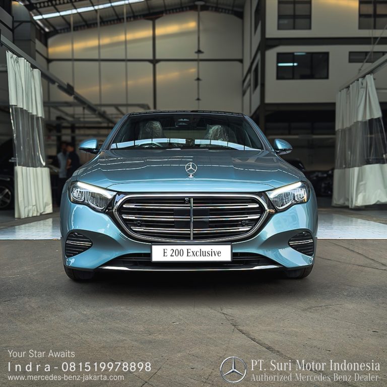 Mercedes-Benz E-Class E200 Exclusive Line 2024-25 Indonesia Verde Silver 2