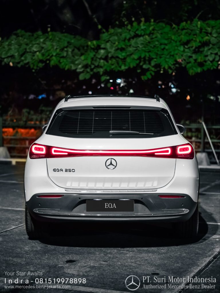 Mercedes-Benz EQA 250+ Art Line 2024-25 Indonesia White 3