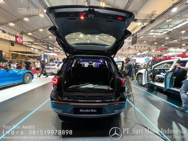 Mercedes-Benz EQB 250+ Progressive Line 2024-25 Indonesia Black 4